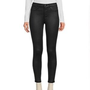 NWT Gianni Bini Black Patent Skinny mid rise Jean/pant new with tags.